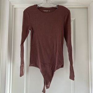 Ribbed Mauve Bodysuit